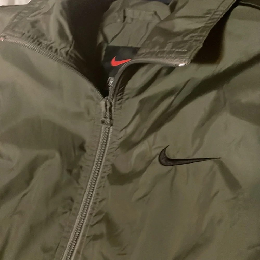 Vintage Y2K Nike Olive Green Jacket - Picture 2 of 4
